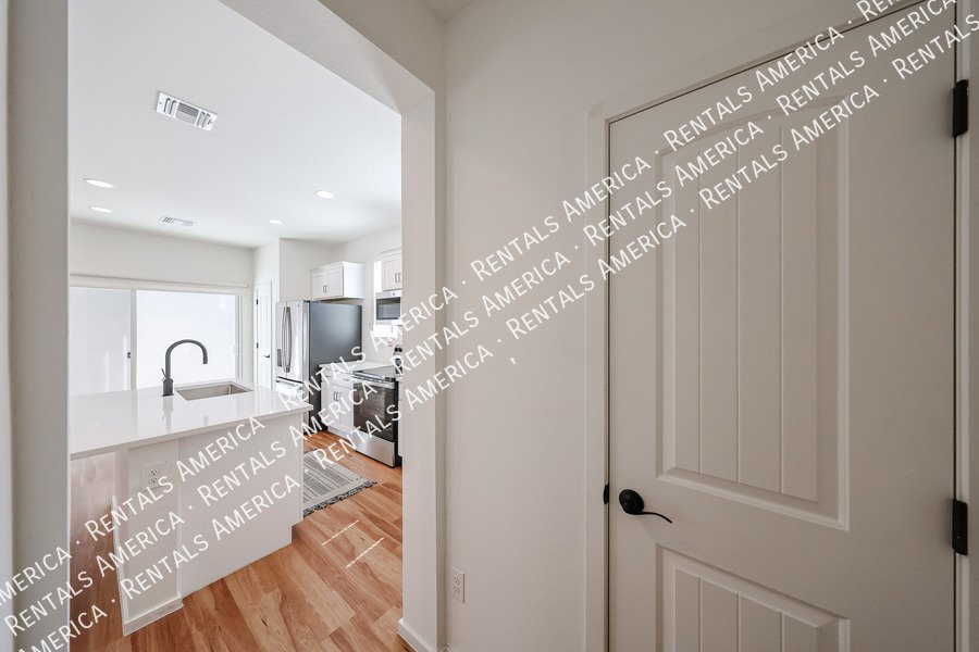 Brand New Modern 3 Bed / 2.5 Bath Home at Encanto at Bell Park property image