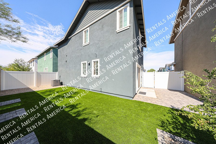 Brand New Modern 3 Bed / 2.5 Bath Home at Encanto at Bell Park property image