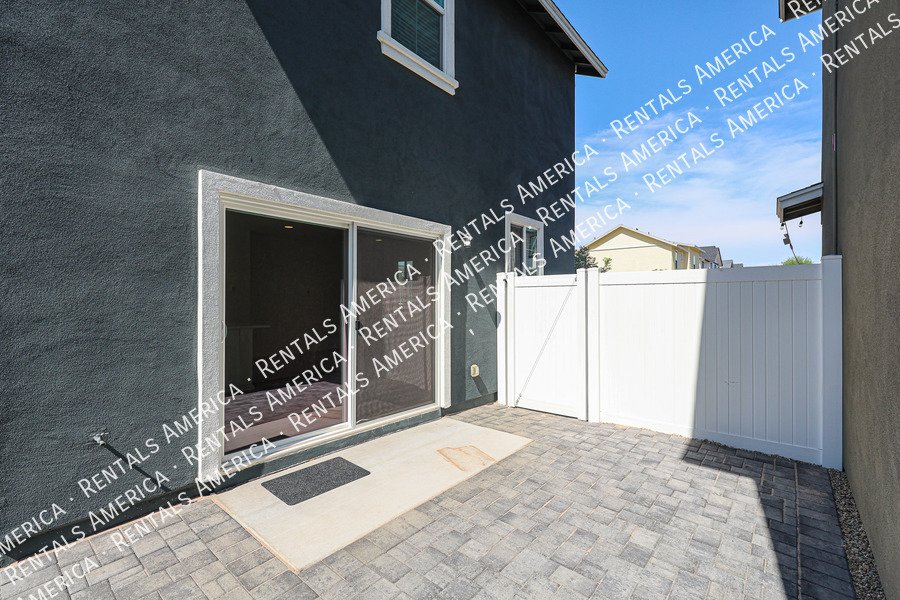 Brand New Modern 3 Bed / 2.5 Bath Home at Encanto at Bell Park property image