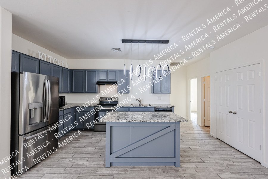 Amazing 3 Bedroom 2 Bath Single Level Home in Peoria property image