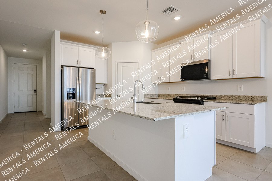 Brand-New Energy-Efficient Home! property image