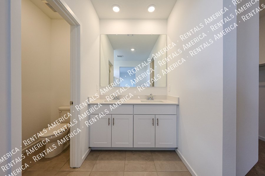 Brand-New Energy-Efficient Home! property image