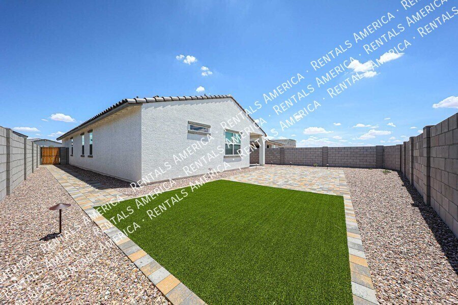 Brand-New Energy-Efficient Home! property image