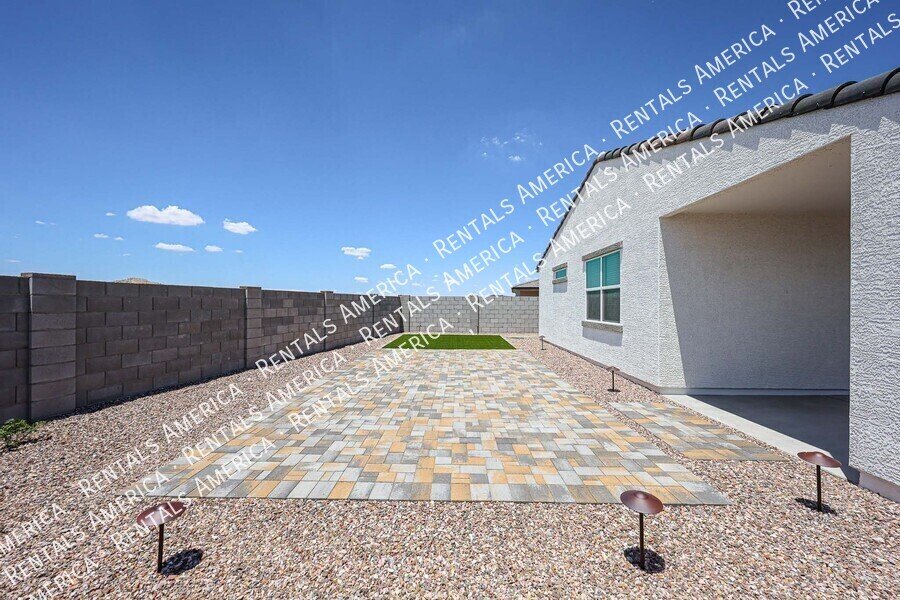 Brand-New Energy-Efficient Home! property image