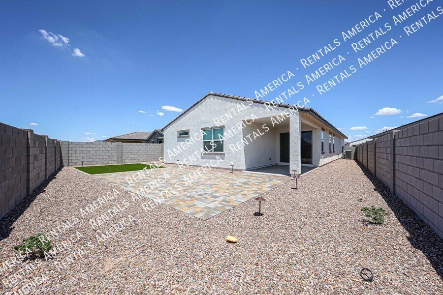 Brand-New Energy-Efficient Home! property image