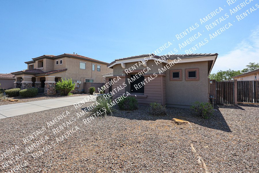 MOVE IN SPECIAL!!!!!Beautiful 3 Bedroom in Glendale! property image