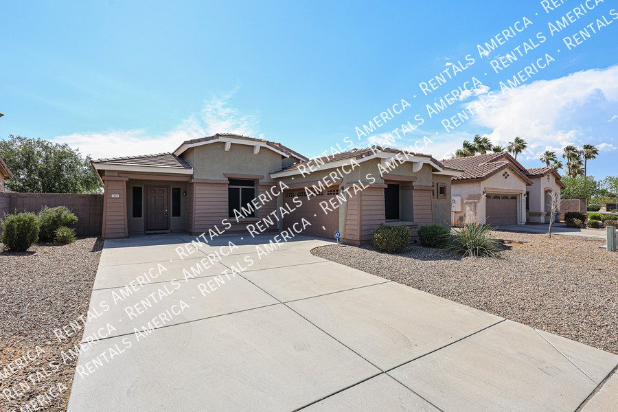 MOVE IN SPECIAL!!!!!Beautiful 3 Bedroom in Glendale! property image