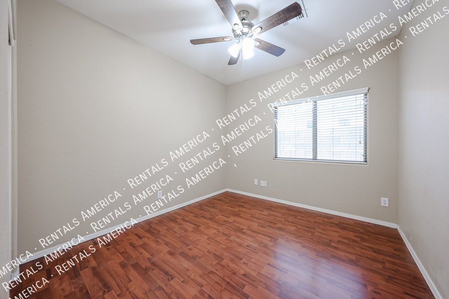 MOVE IN SPECIAL!!!!!Beautiful 3 Bedroom in Glendale! property image