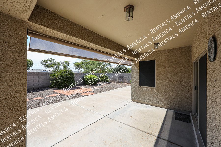 MOVE IN SPECIAL!!!!!Beautiful 3 Bedroom in Glendale! property image