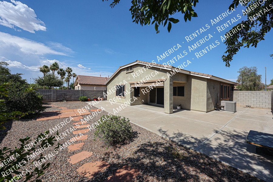MOVE IN SPECIAL!!!!!Beautiful 3 Bedroom in Glendale! property image