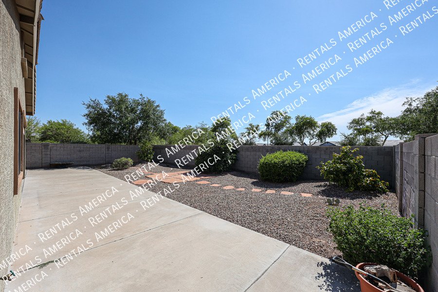 MOVE IN SPECIAL!!!!!Beautiful 3 Bedroom in Glendale! property image