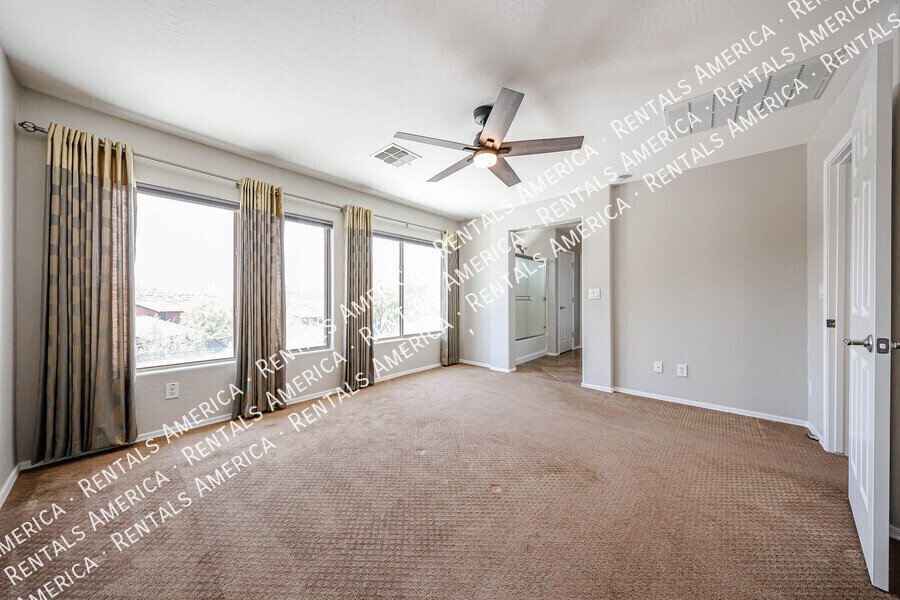 Beautiful 4-Bedroom Home with Mountain Views in Anthem property image