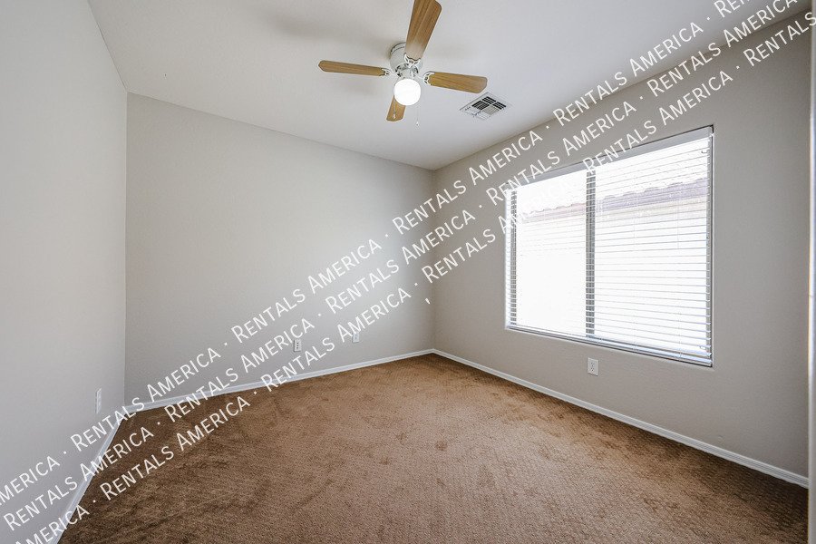Beautiful 4-Bedroom Home with Mountain Views in Anthem property image