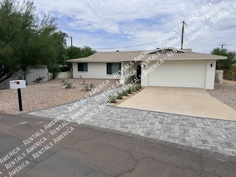 Stunning South Mountain View Home ? Fully Renovated & Move-In Ready property image