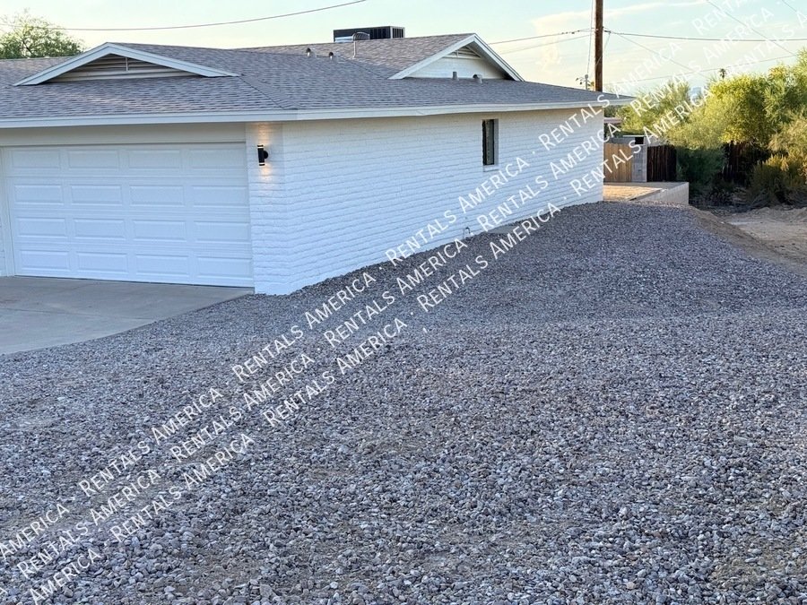 Stunning South Mountain View Home ? Fully Renovated & Move-In Ready property image