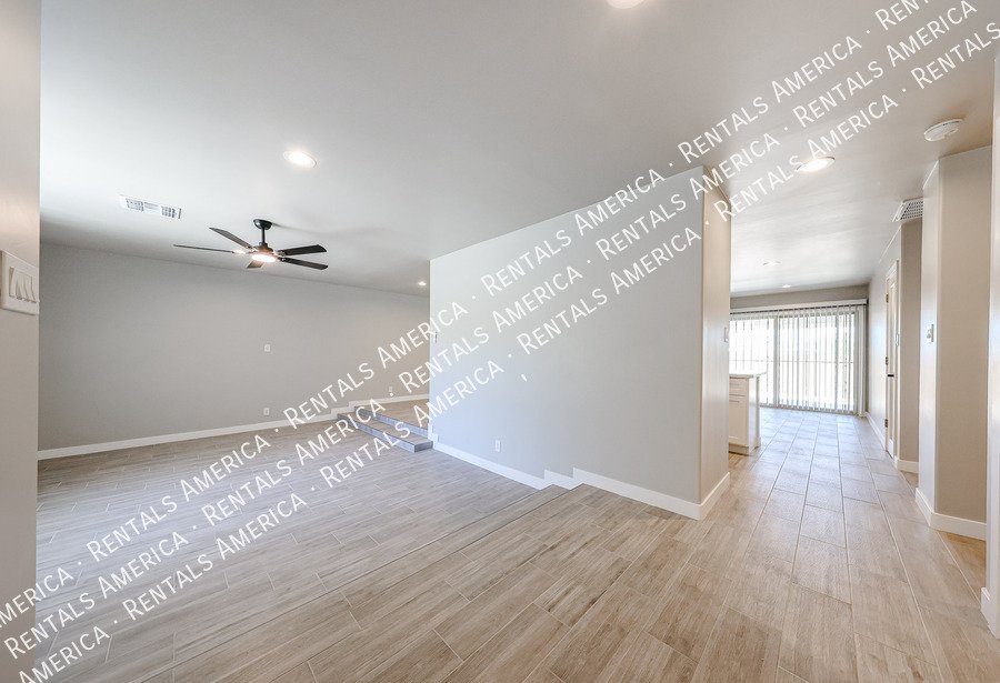 Stunning South Mountain View Home ? Fully Renovated & Move-In Ready property image