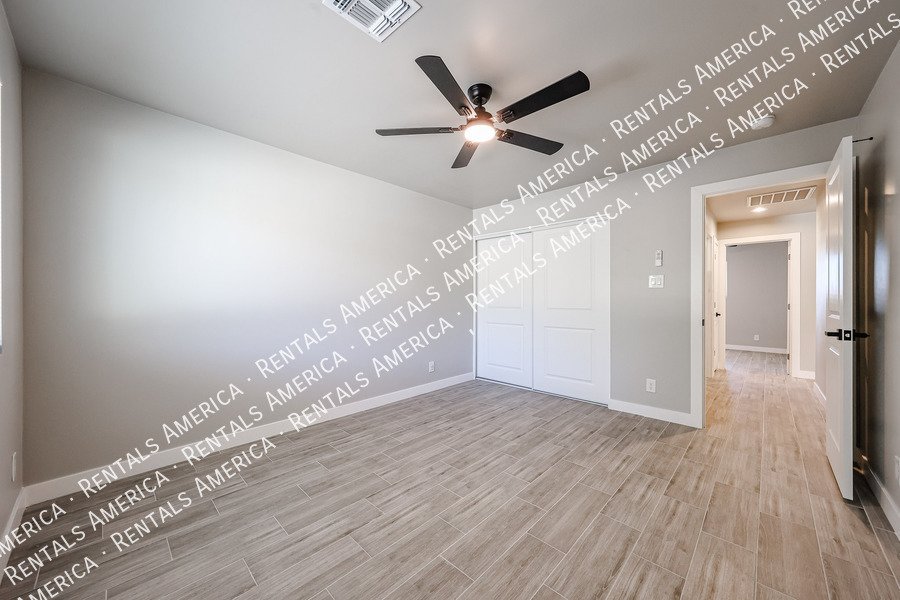Stunning South Mountain View Home ? Fully Renovated & Move-In Ready property image