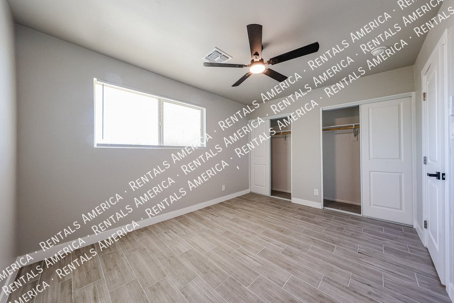 Stunning South Mountain View Home ? Fully Renovated & Move-In Ready property image