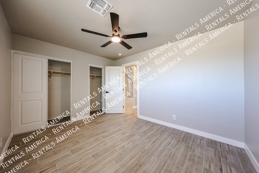 Stunning South Mountain View Home ? Fully Renovated & Move-In Ready property image