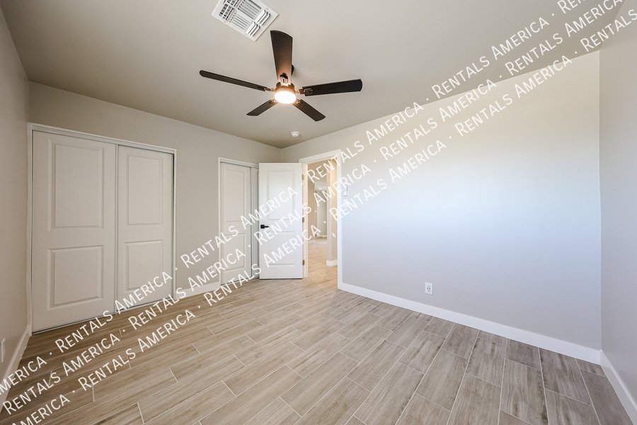 Stunning South Mountain View Home ? Fully Renovated & Move-In Ready property image
