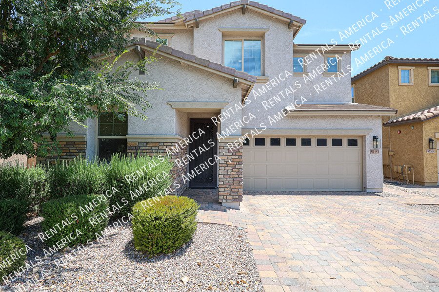Resort-Style Living in the Highly Desirable Bridges at Gilbert! property image