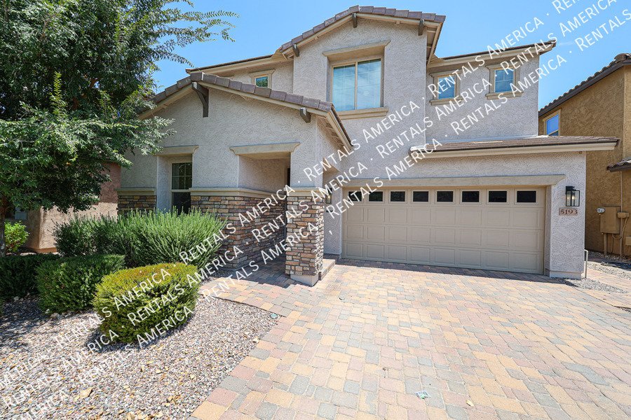 Resort-Style Living in the Highly Desirable Bridges at Gilbert! property image