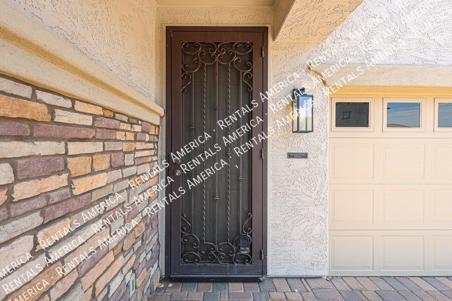 Resort-Style Living in the Highly Desirable Bridges at Gilbert! property image