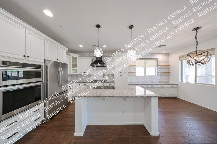 Resort-Style Living in the Highly Desirable Bridges at Gilbert! property image