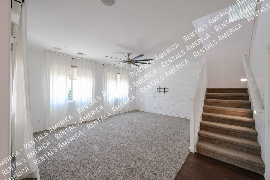 Resort-Style Living in the Highly Desirable Bridges at Gilbert! property image