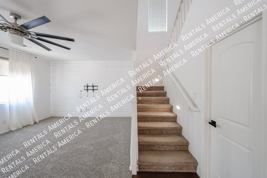 Resort-Style Living in the Highly Desirable Bridges at Gilbert! property image