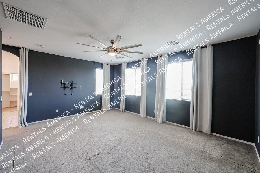 Resort-Style Living in the Highly Desirable Bridges at Gilbert! property image