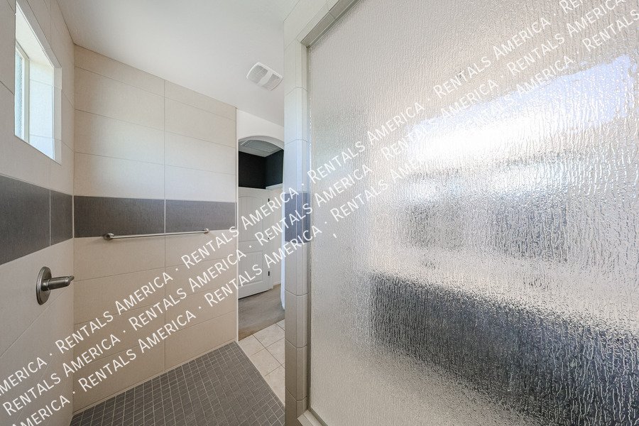Resort-Style Living in the Highly Desirable Bridges at Gilbert! property image