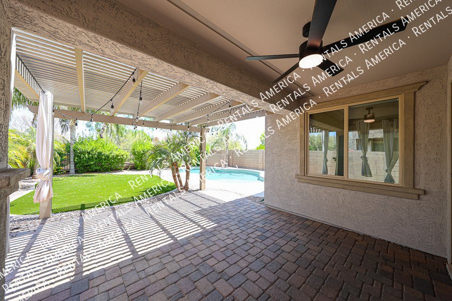 Resort-Style Living in the Highly Desirable Bridges at Gilbert! property image