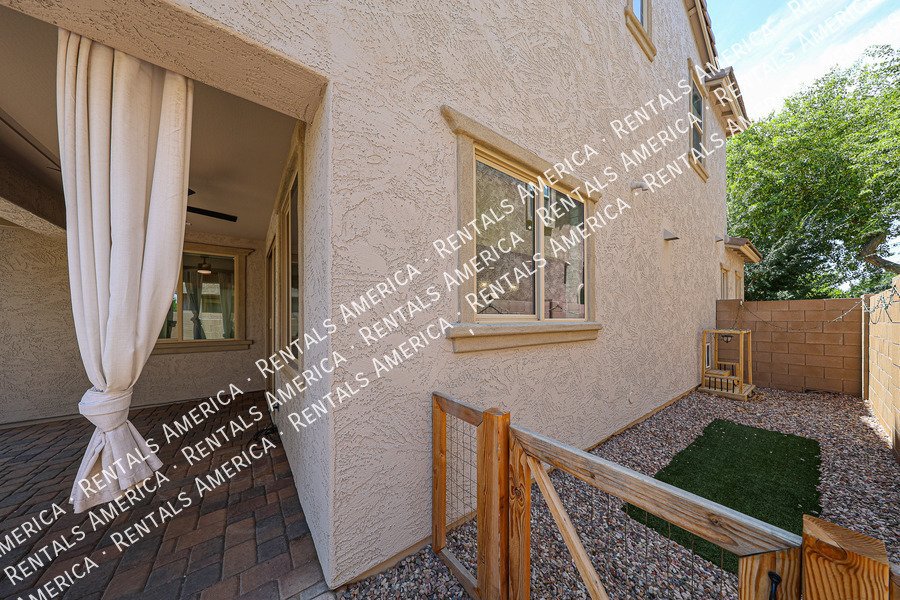Resort-Style Living in the Highly Desirable Bridges at Gilbert! property image