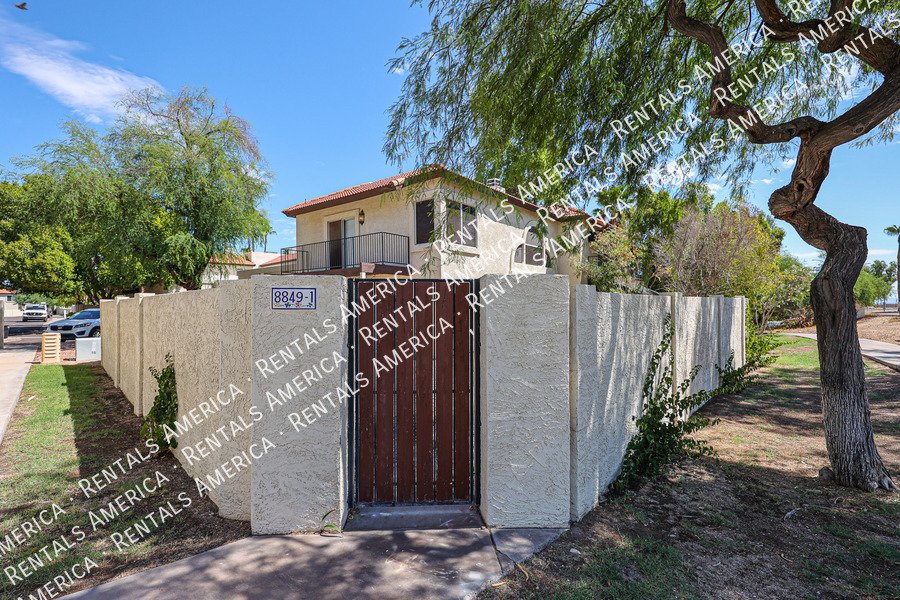 SPACIOUS VILLA W/ AMAZING VIEWS @POINTE SOUTH MOUNTAIN! property image