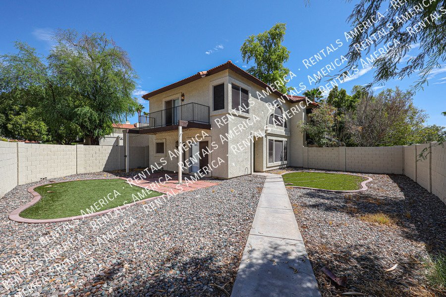 SPACIOUS VILLA W/ AMAZING VIEWS @POINTE SOUTH MOUNTAIN! property image