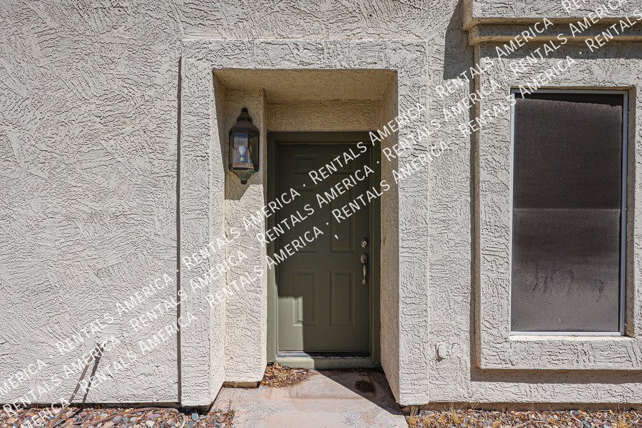 SPACIOUS VILLA W/ AMAZING VIEWS @POINTE SOUTH MOUNTAIN! property image