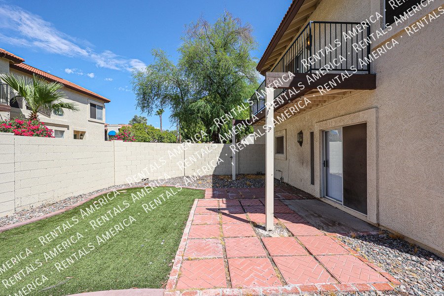 SPACIOUS VILLA W/ AMAZING VIEWS @POINTE SOUTH MOUNTAIN! property image