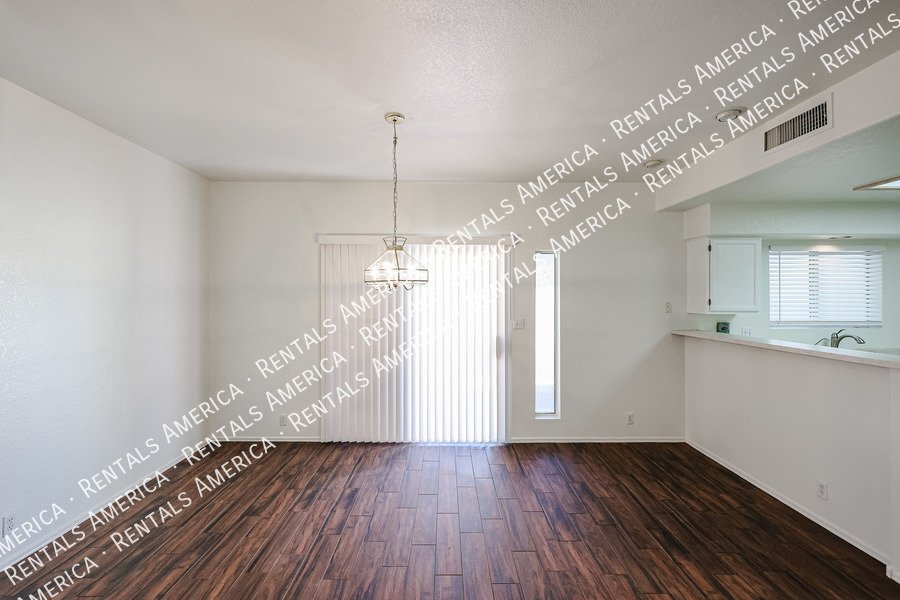 SPACIOUS VILLA W/ AMAZING VIEWS @POINTE SOUTH MOUNTAIN! property image