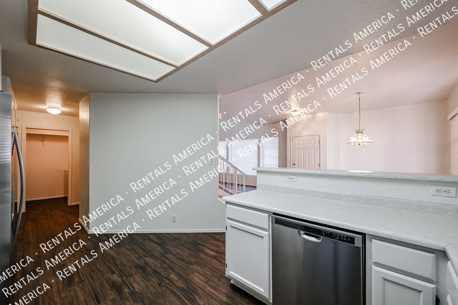 SPACIOUS VILLA W/ AMAZING VIEWS @POINTE SOUTH MOUNTAIN! property image