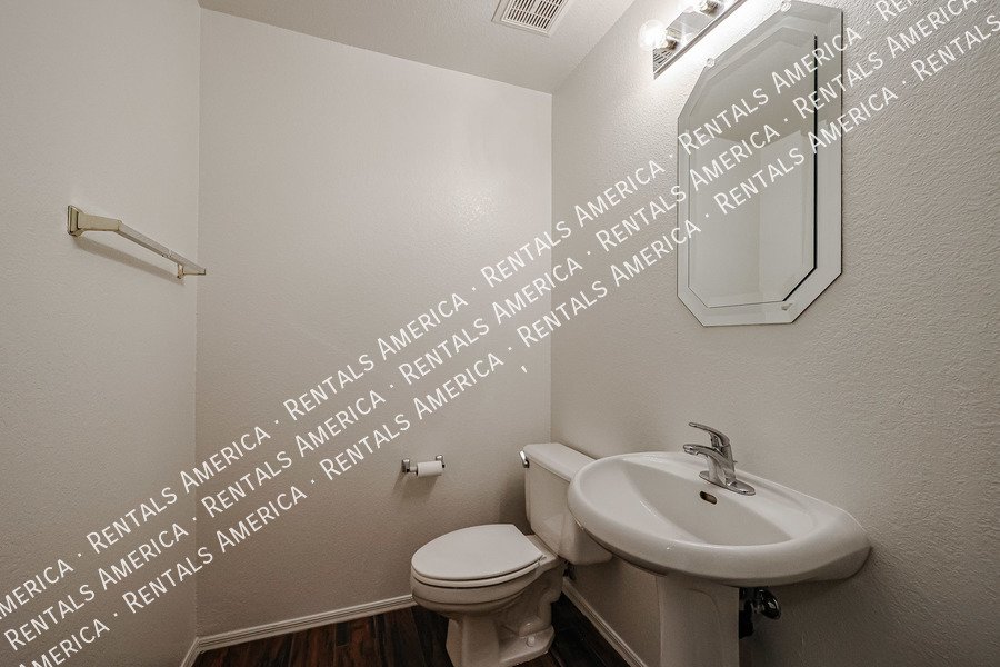 SPACIOUS VILLA W/ AMAZING VIEWS @POINTE SOUTH MOUNTAIN! property image