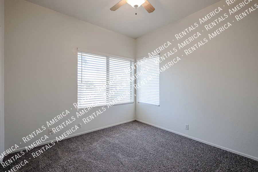SPACIOUS VILLA W/ AMAZING VIEWS @POINTE SOUTH MOUNTAIN! property image