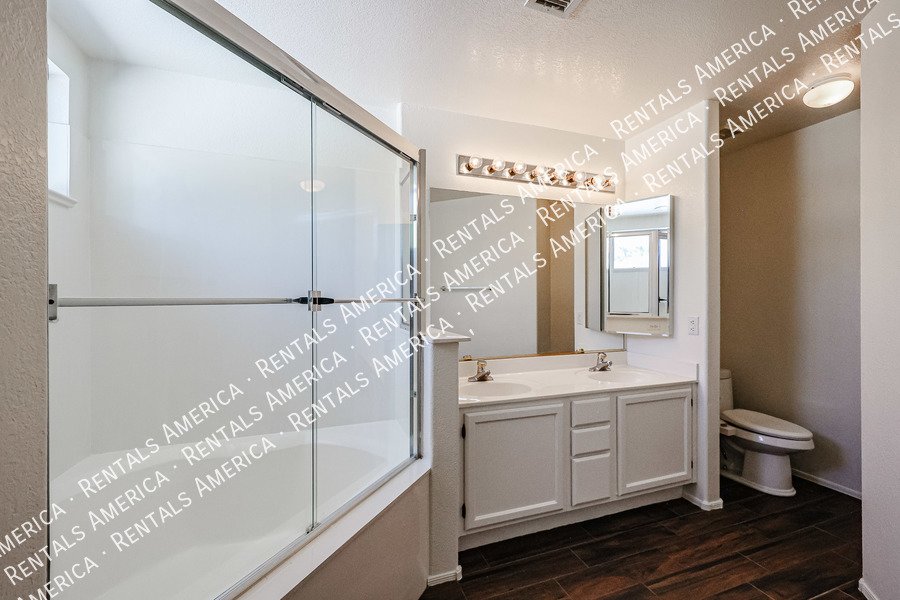 SPACIOUS VILLA W/ AMAZING VIEWS @POINTE SOUTH MOUNTAIN! property image