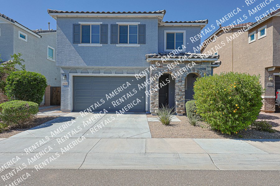 MOVE IN SPECIAL!!!!!4 bedroom 2.5 bath in Glendale property image