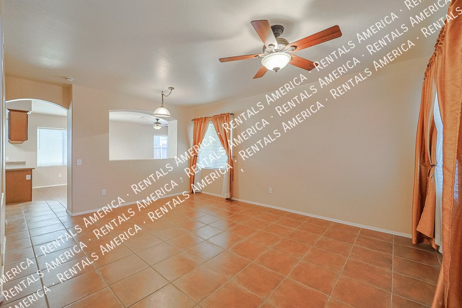 SOLAR PANELS property image