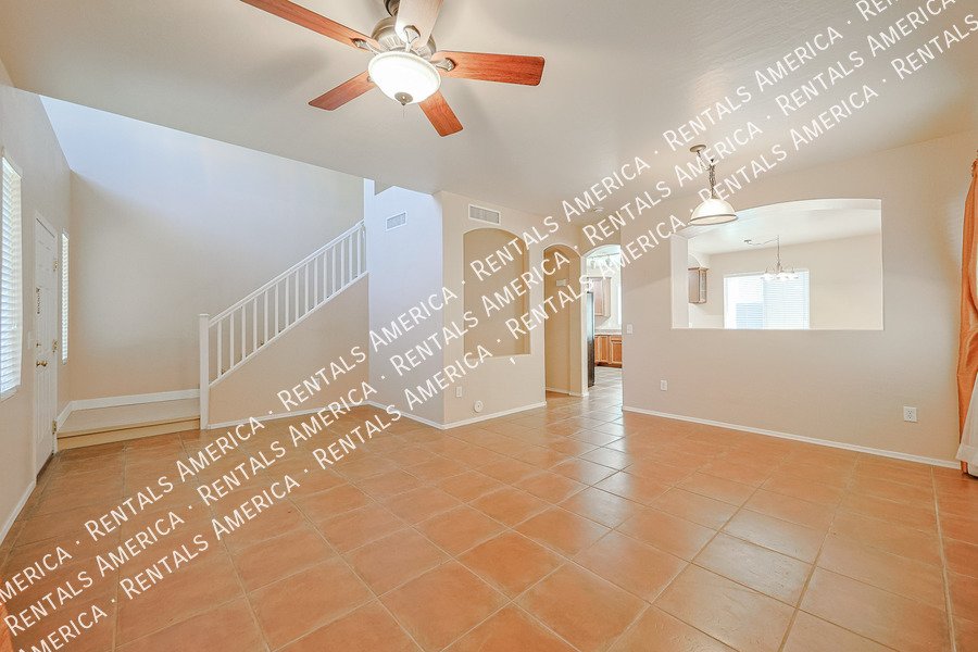 SOLAR PANELS property image