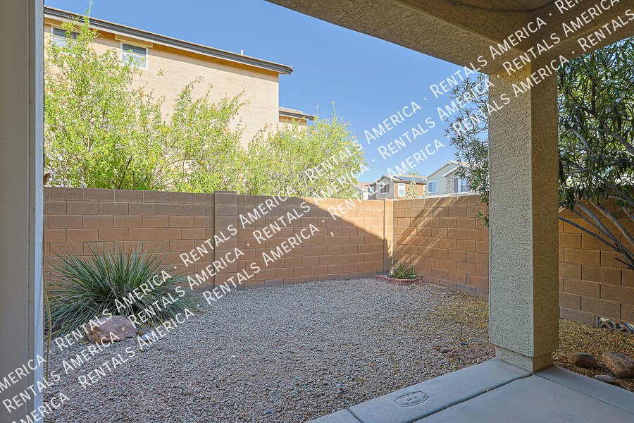 SOLAR PANELS property image