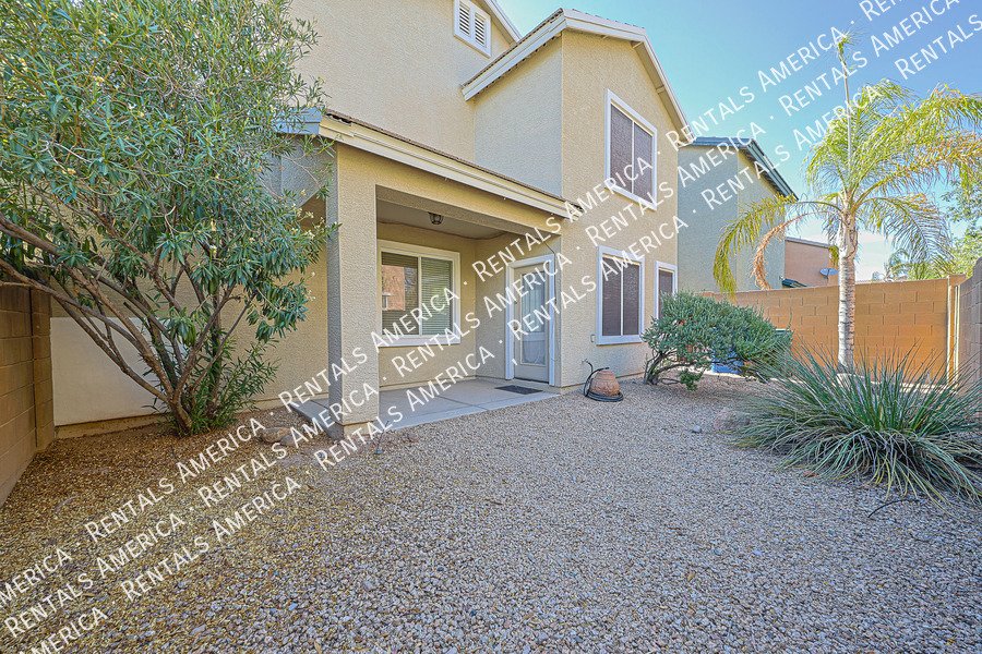 SOLAR PANELS property image