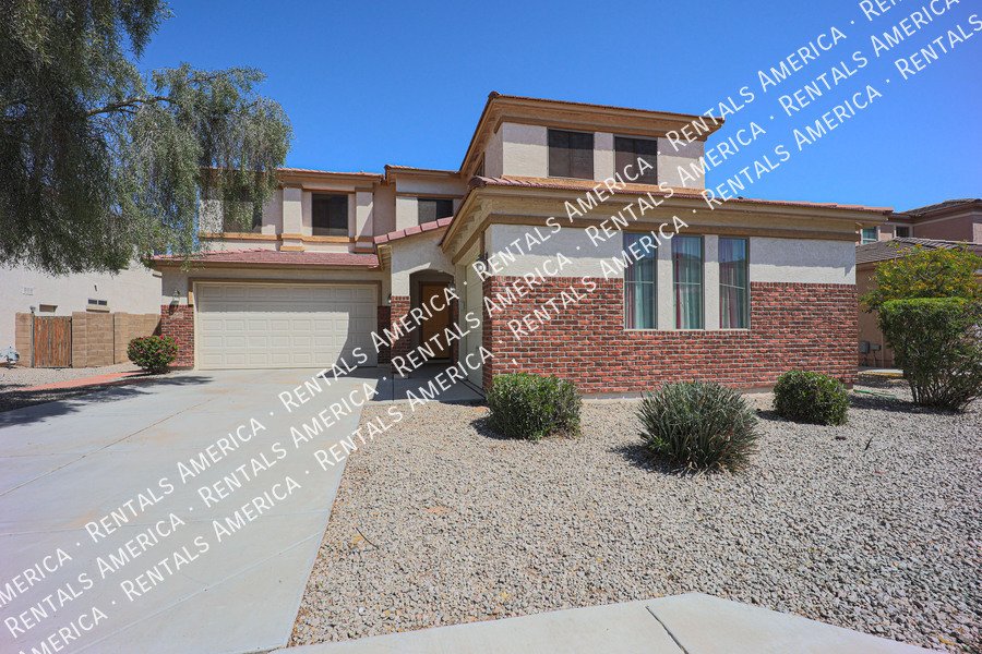 Ready for Immediate Move-In! New Carpet and Dishwasher property image