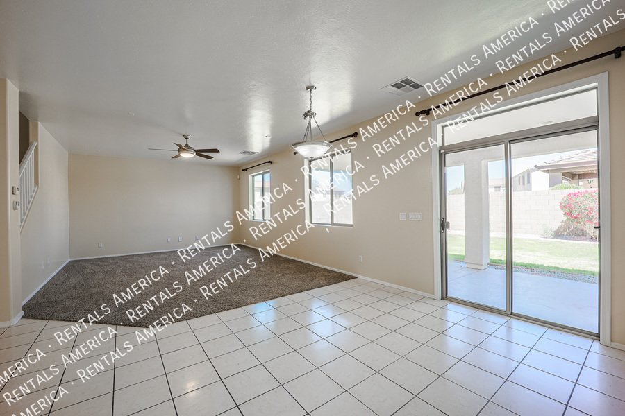 Ready for Immediate Move-In! New Carpet and Dishwasher property image